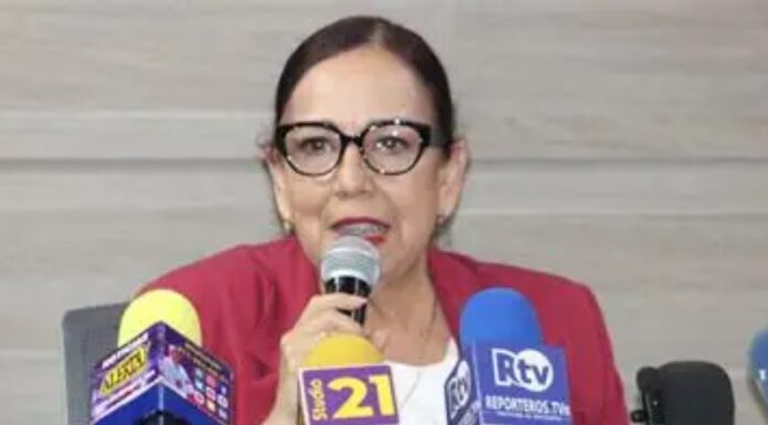 Contempla alcaldesa de Xalisco interponer denuncia por Violencia Política