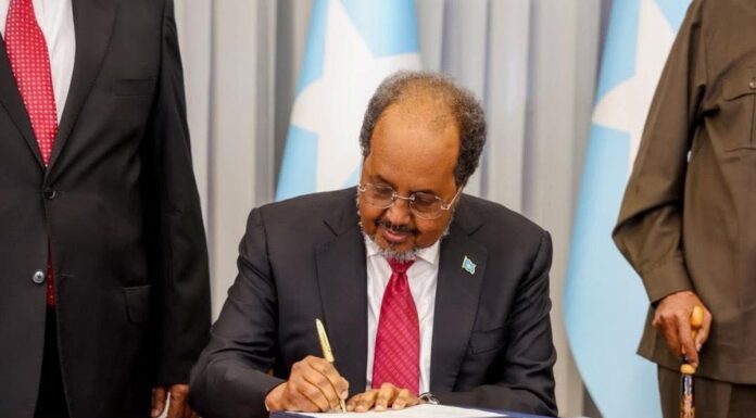 La Jornada – ONU alerta 45 mil desplazados en 7 días por crisis política en Somalia