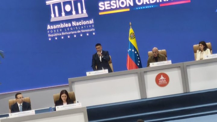 Fotografía: Sesión ordinaria de la Asamblea Nacional donde se vota en primera instancia la reforma a la Ley de arrendamiento.